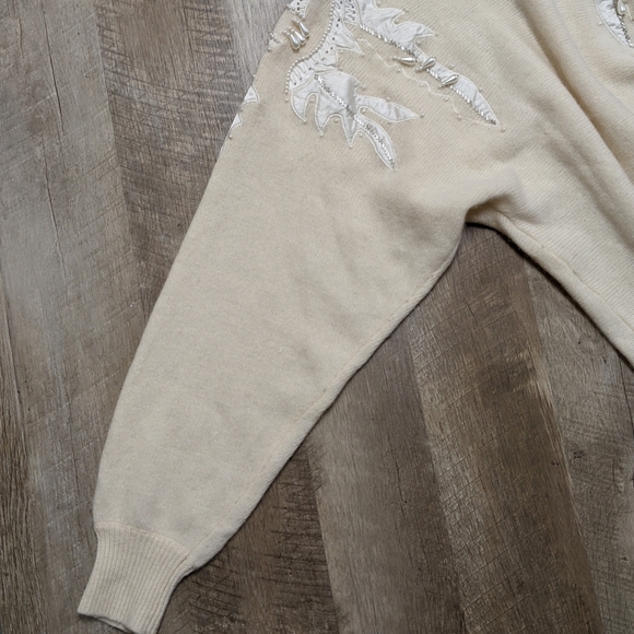 Laura Gayle Vintage Inspired Lambs Wool Angora Rabbit fur Blend Sweater - Picture 10 of 13